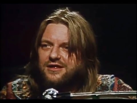 Robert Wyatt - Sea Song, Alifib live on piano 1975