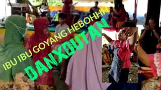 IBU IBU JOGET HEBOH DI ACARA HAJATAN Tetangga  @mujochannel