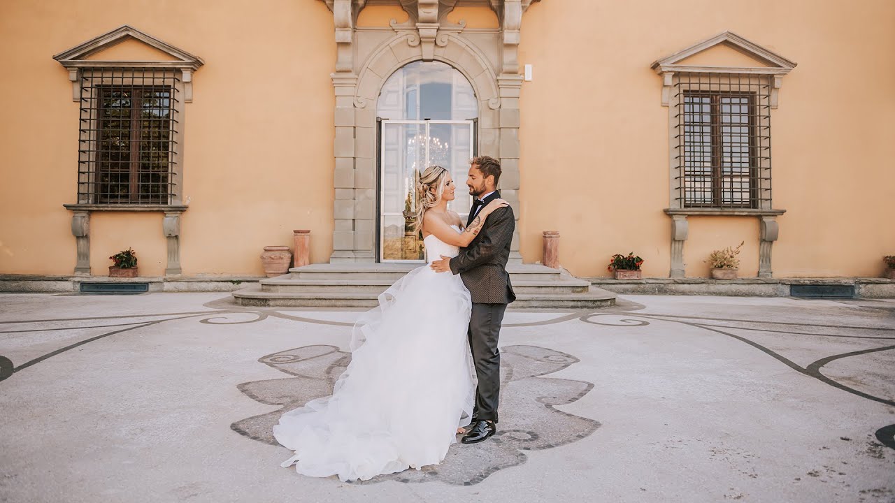 Romantic Wedding in Villa Castelletti (Tuscany)
