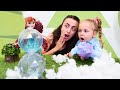 Frozen Elsa yanlışlıkta Anna kardeşini donduruyor! Kızlar için eğlenceli oyun