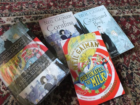 Coraline, The Graveyard Book &amp; Fortunately the Milk: 3 Book Slipcase Review