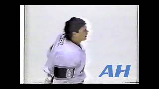 NHL Nov. 6, 1993 Los Angeles Kings v Pittsburgh Penguins (R) Rob Murphy v Peter Taglianetti