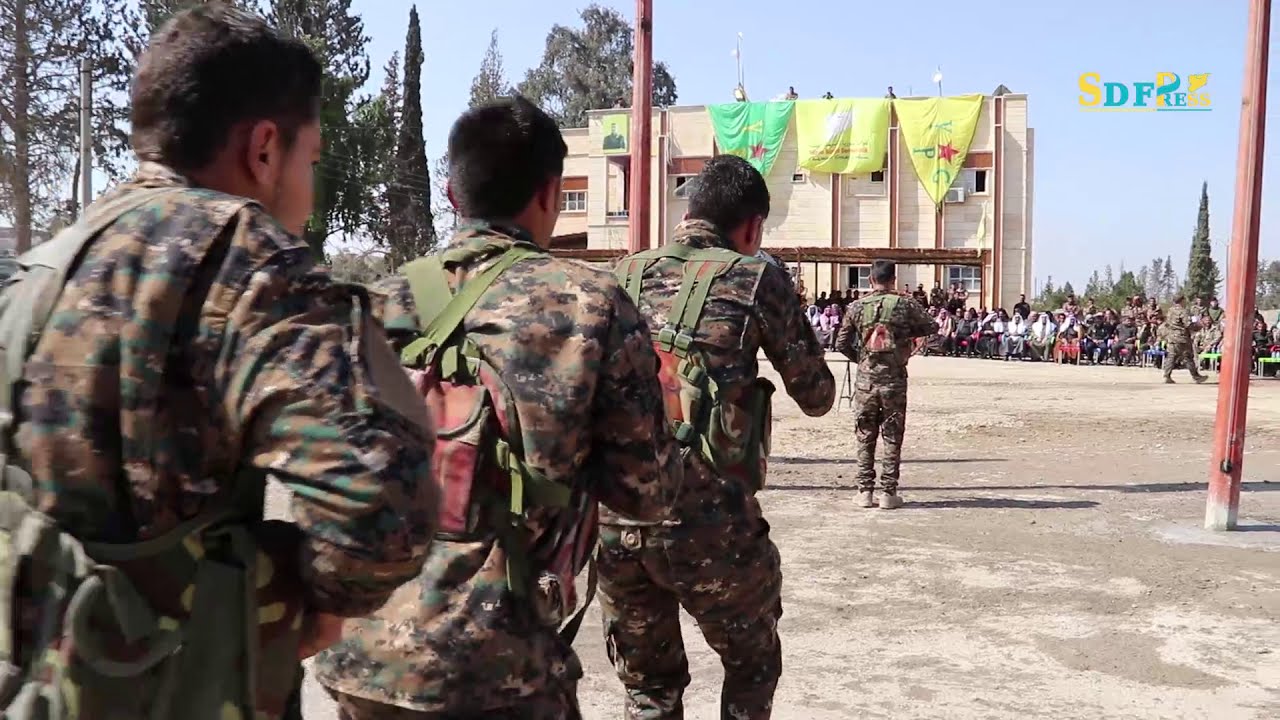 العرض العسكري لمقاتلي دورات مكتب الشهيد عدنان أبو أمجد