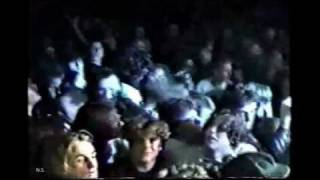 Nirvana tour footage @ Leeds Polytechnic 1990
