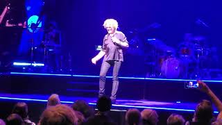 mick hucknall not drunk 😍😍😍