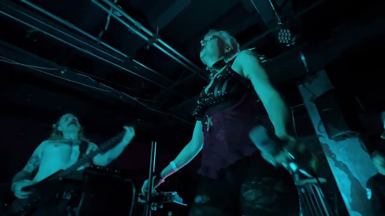 Dildox Plays 'L O S O' @ Substance 2025