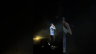 More of Louis talking to the crowd in Birmingham! 💙🇬🇧 #louistomlinson