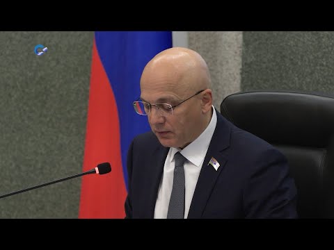 Председатель Заксобрания Карелии Элиссан Шандалович объявил о намерении уйти на СВО в качестве врача