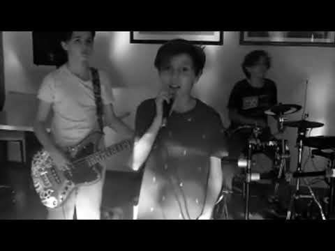 ¡VUÉLVETE MINIROCKER!! Alfredo Allegro
