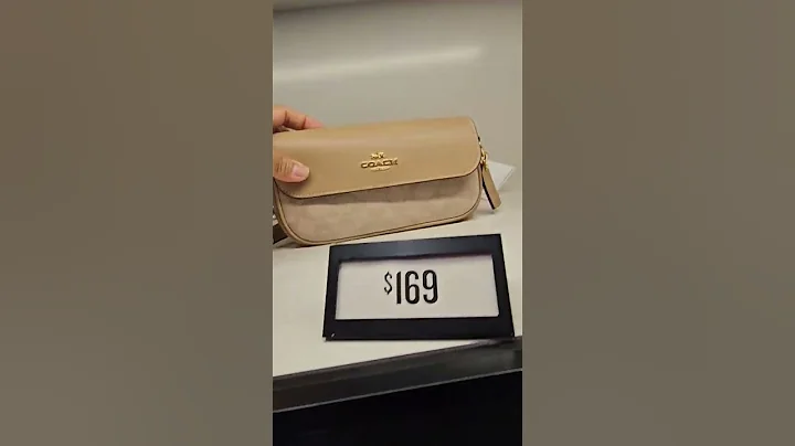 Coach outlet 🌸-wallets😍 #coach #shopping #shorts