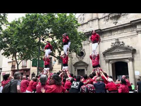 Castellers de Barcelona: 3 pilars de 4 - Diada Festes de primavera de la Barceloneta