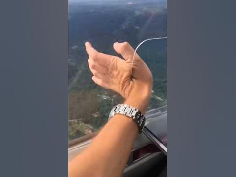 Случай в самолёте - YouTube