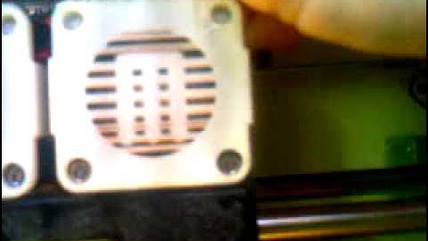 How to change filament on a makerbot replicator during a print