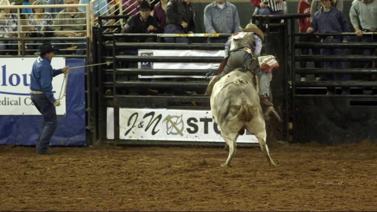 Bull Riding 132st Silver Spurs Rodeo 2014 YouTube