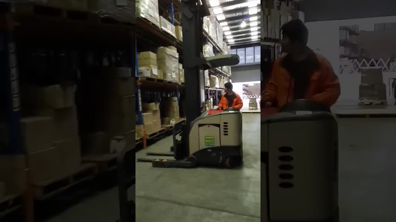 Forklift Forklift