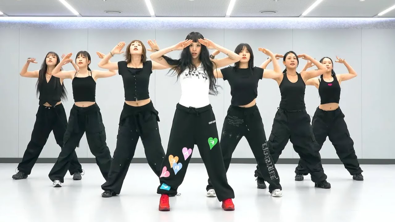 CHAEYOUNG - 'SHOOT (Firecracker)' Dance Practice [MIRRORED]