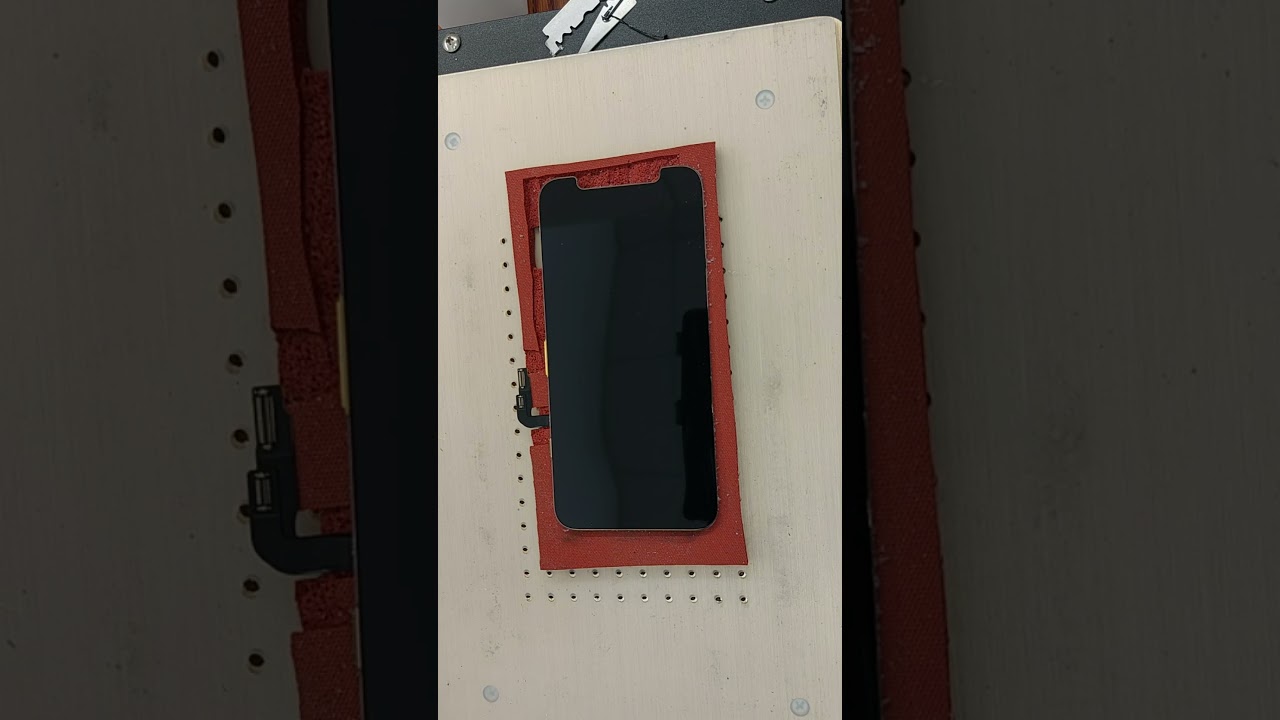 iPhone 12 pro display glass replacement