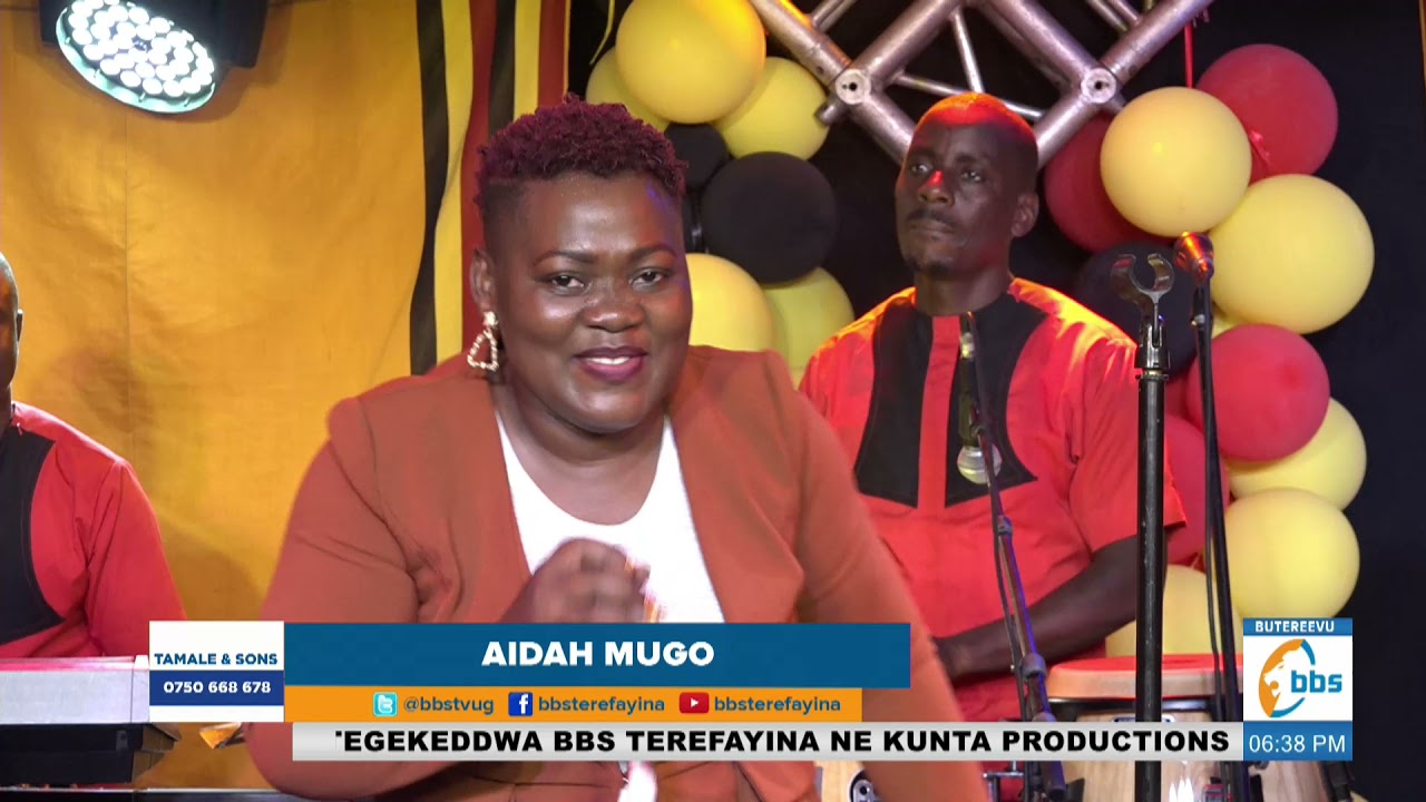 Aidah Mugo alangiridde omusajja, yanjooga nti omukazi wewaka tagenda out, wabula nakuwona