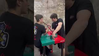 Что за техника? #armwrestling