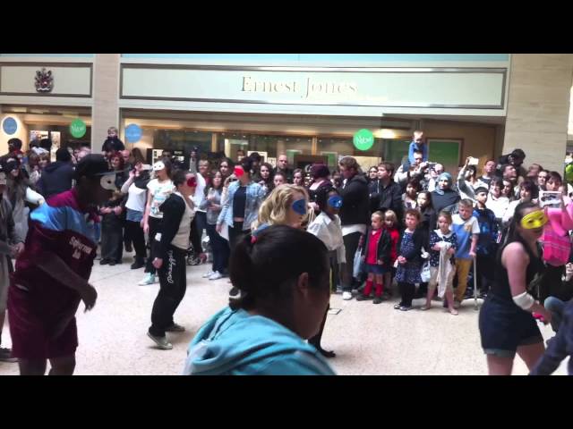 Next Generation Youth Theatre - Flash Mob - The Mall, Luton. Sunday 28th April 2013 class=