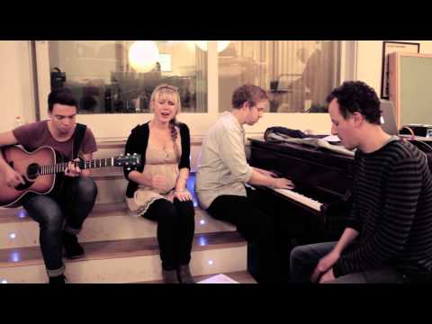 Worship Central // Dry Bones // Nikki Fletcher & T...