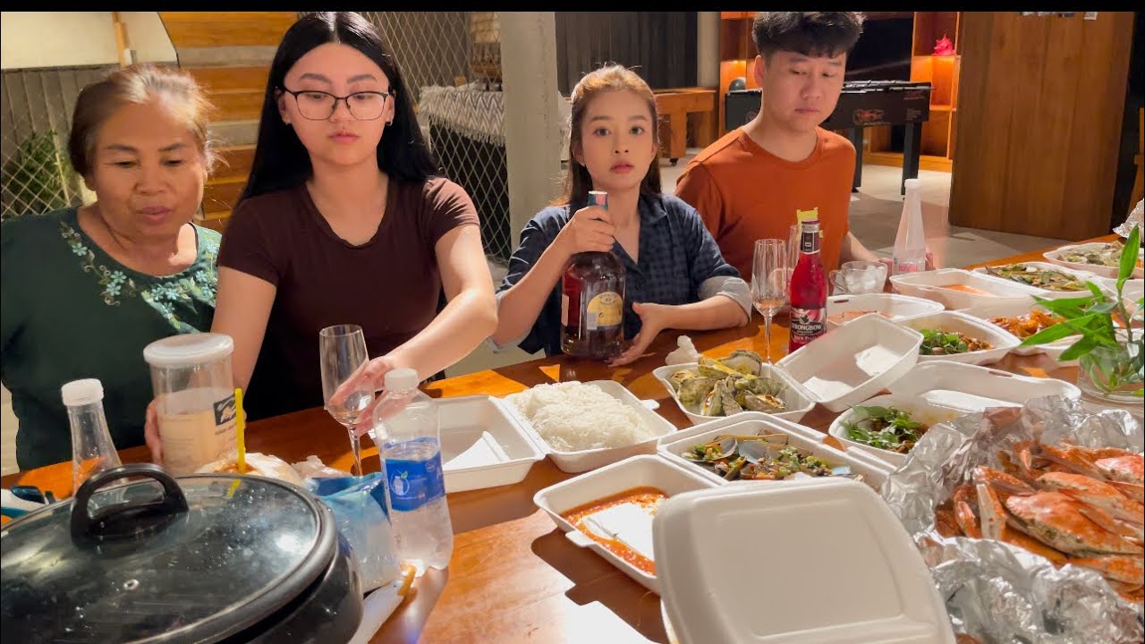 Nha Trang  Ngày Đầu Cùng Thành Viên -Út Nhị -Thế Vũ