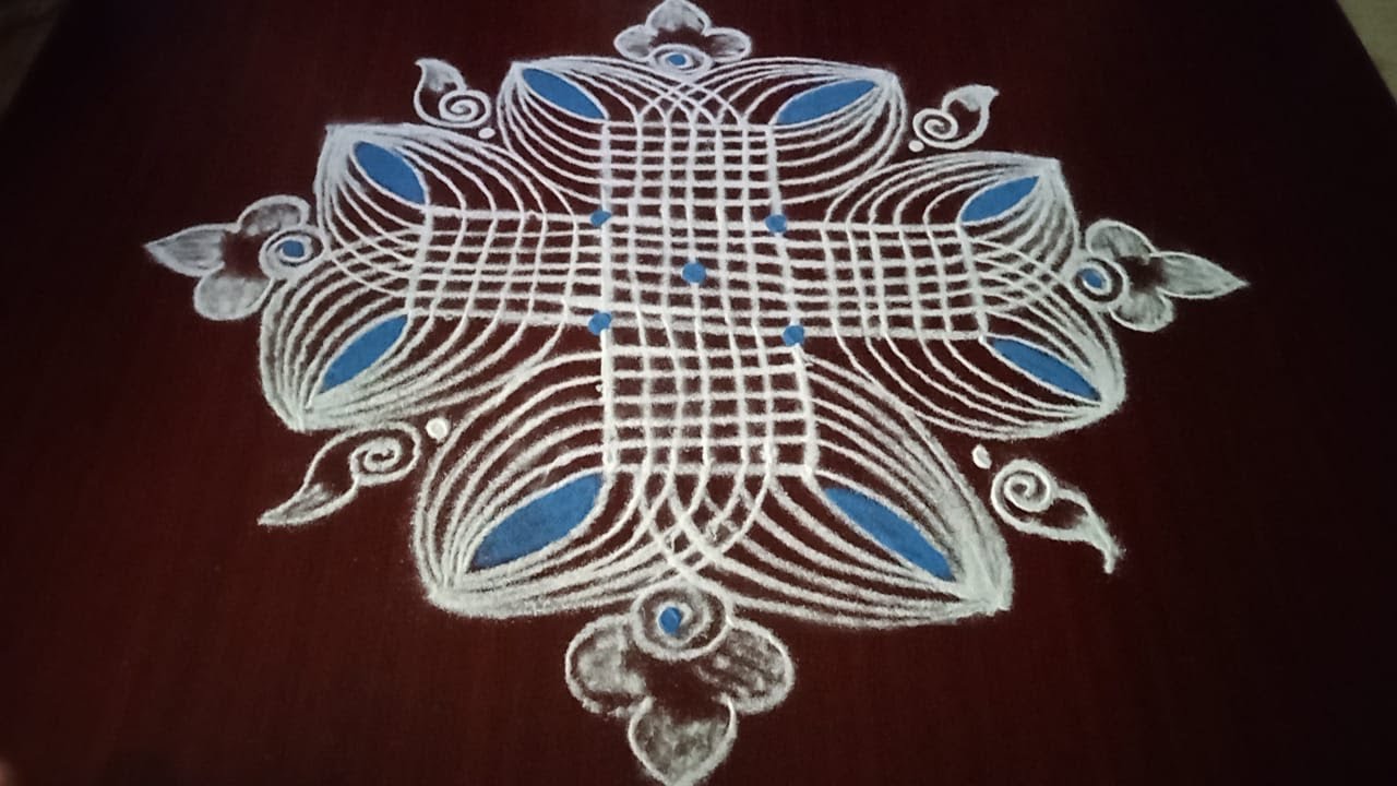 Easy and simple 4x4 dots rangoli/colourful rangoli designs/pulli kolam ...