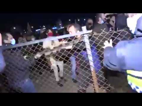 სააკაშვილ - ხაზარაძის ზონდერ ჯგუფების ვანდალური თავდასხმა ცეესკოს შენობაზე და პოლიციაზე