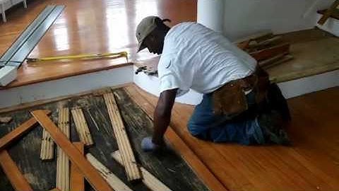 Removing a hardwood floor for reuse