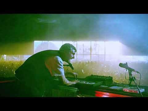 Fred again.. x Bicep - Glue x Angie (i’ve been lost) (REMASTERED)