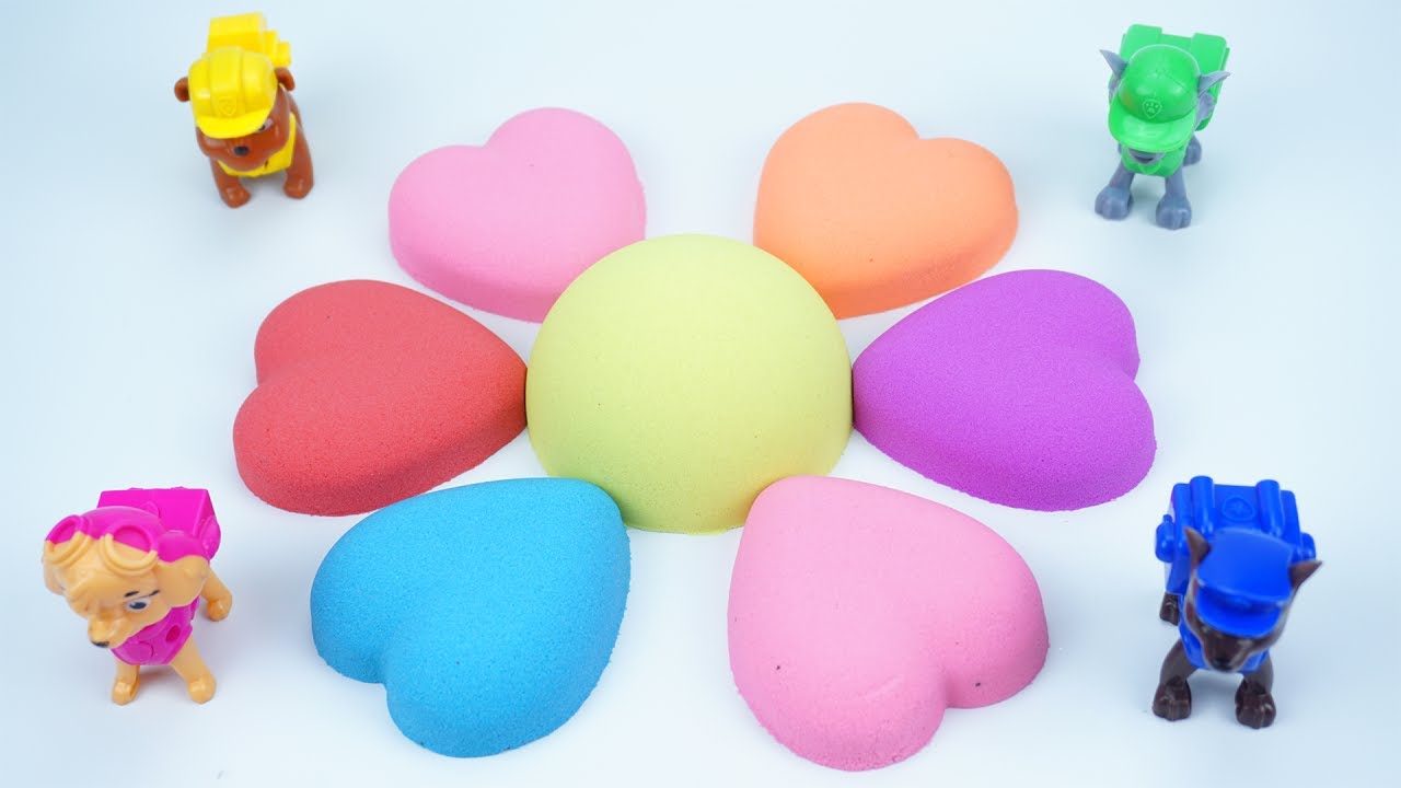 Learn Colors Play Doh With DIY Kinetic Sand Hearts Flower
