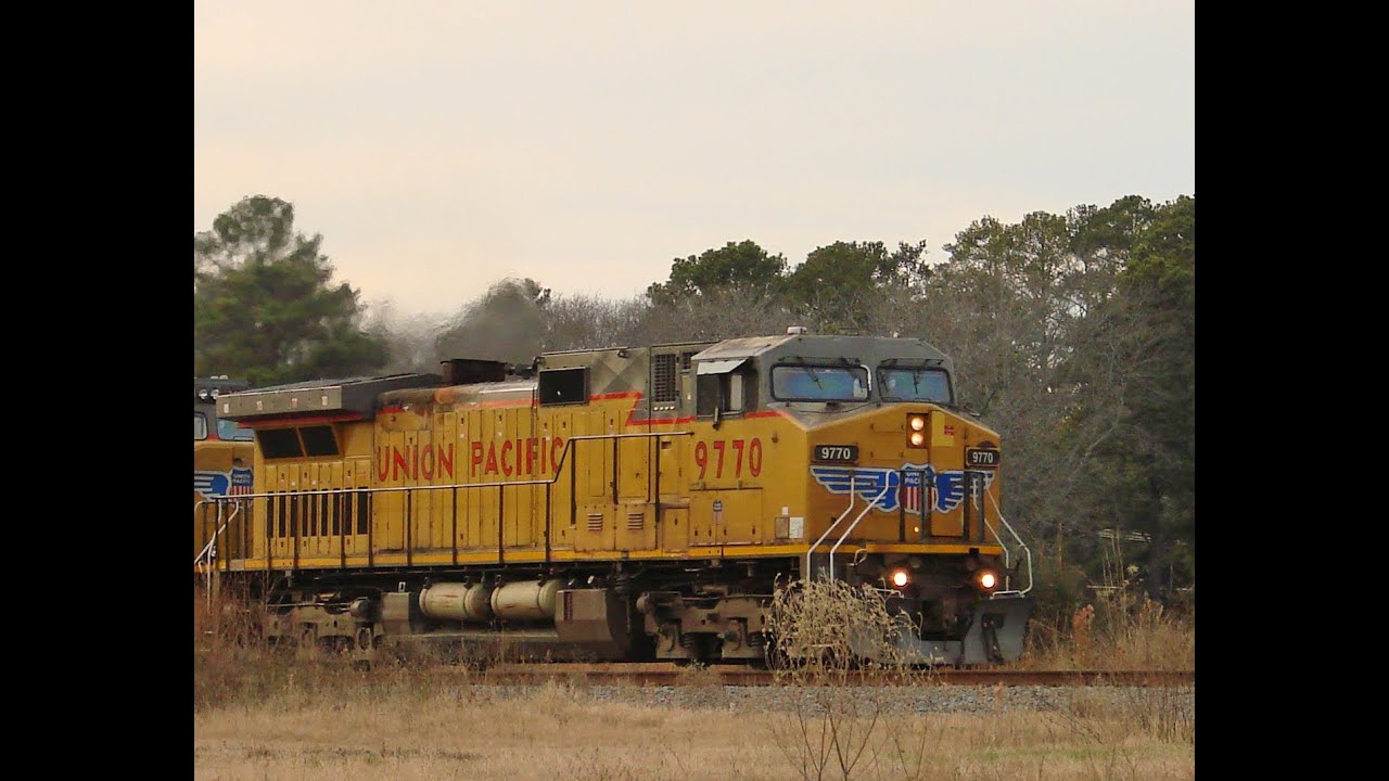 22. UP 6966 & 9770 East, Hallsville, Texas Jan. 7, 2013 YouTube