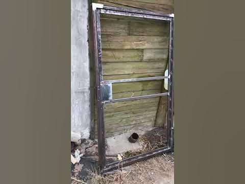 Калитка из профильной трубы своими руками - YouTube