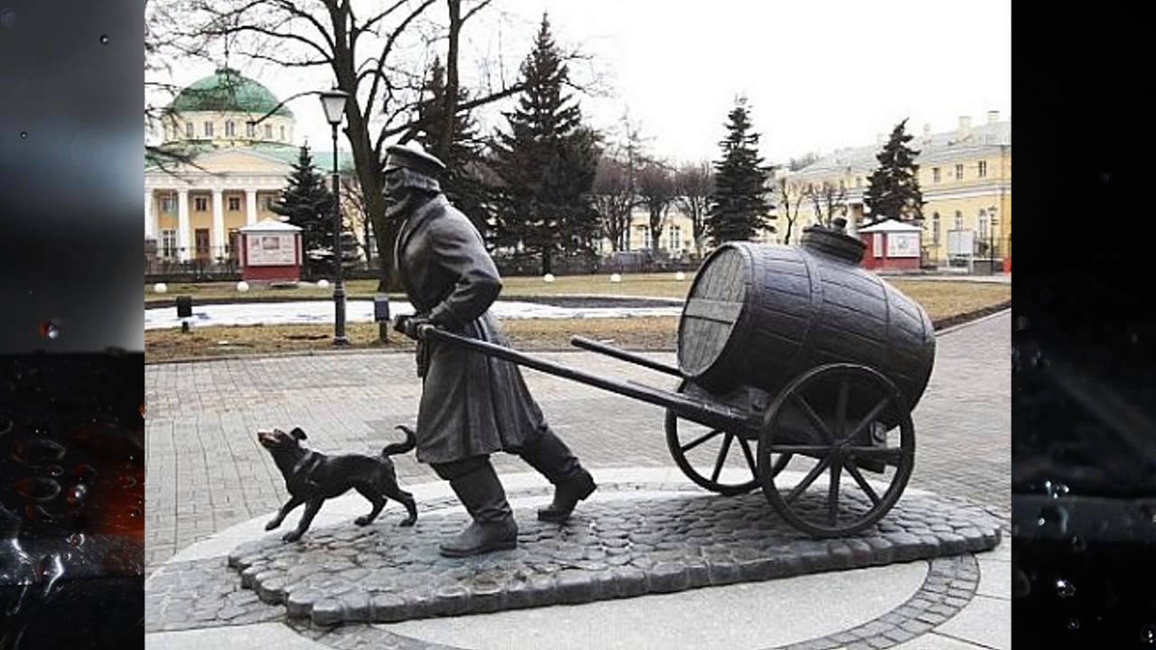 На обиженных воду возят а на добрых. На обиженных воду возят. Открытка на обиженных воду возят. Фото на обиженных воду возят. На обиженных воду возят фразеологизм.