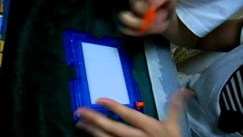 [Pictionary Mania] An insect with 7 legs [07Q2]