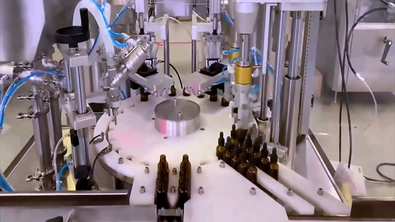 Essential oil bottles filling capping machine two nozzles liquid filler bottling line