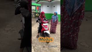 Modus #comedy #gudanghiburan #memengakakkocak #youtubeshorts #lucu #gokil #ngakak