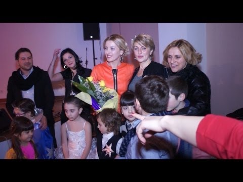 ირმა სოხაძის სტუდია მხიარული ნოტები. ფოტო ვიდეო გადაღება Full hd videos