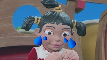 friends but they feel sad and lonely