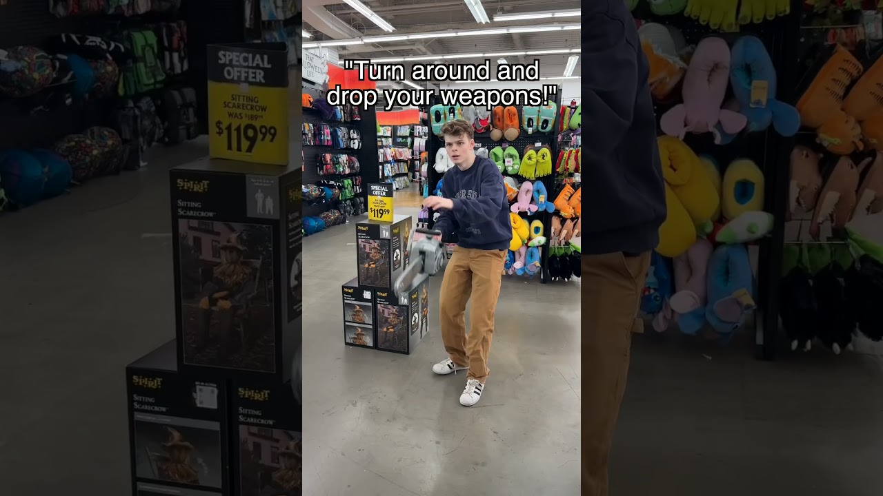 Развернитесь и брось оружие 🔪🤣