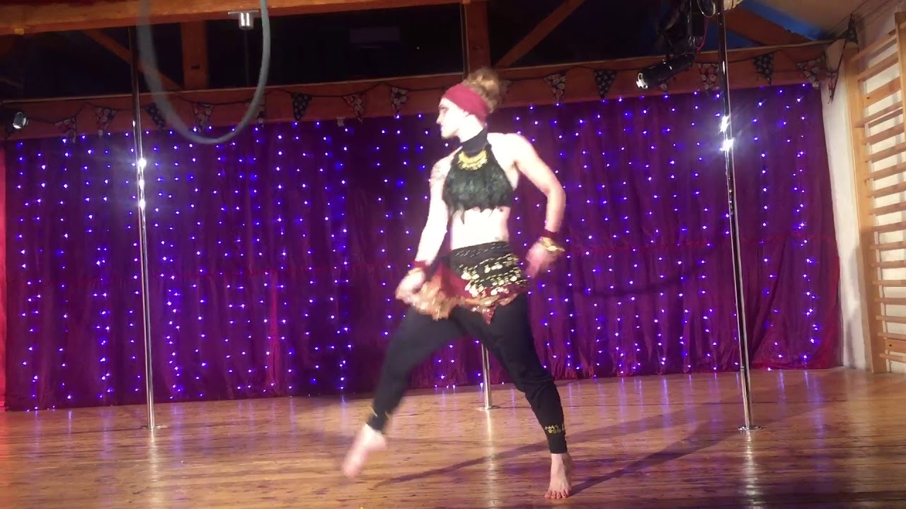 Gemma CakeyB - Aerial Hoop - Flight Fitness Halloween Showcase 2017