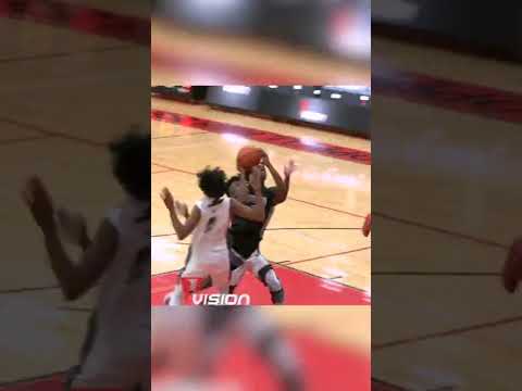 Imagine being the guy who missed the layup 😭  #shorts