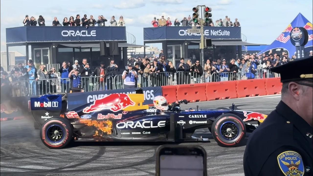 Yuki Tsunoda RB7 Fire - Red Bull Showrun San Francisco