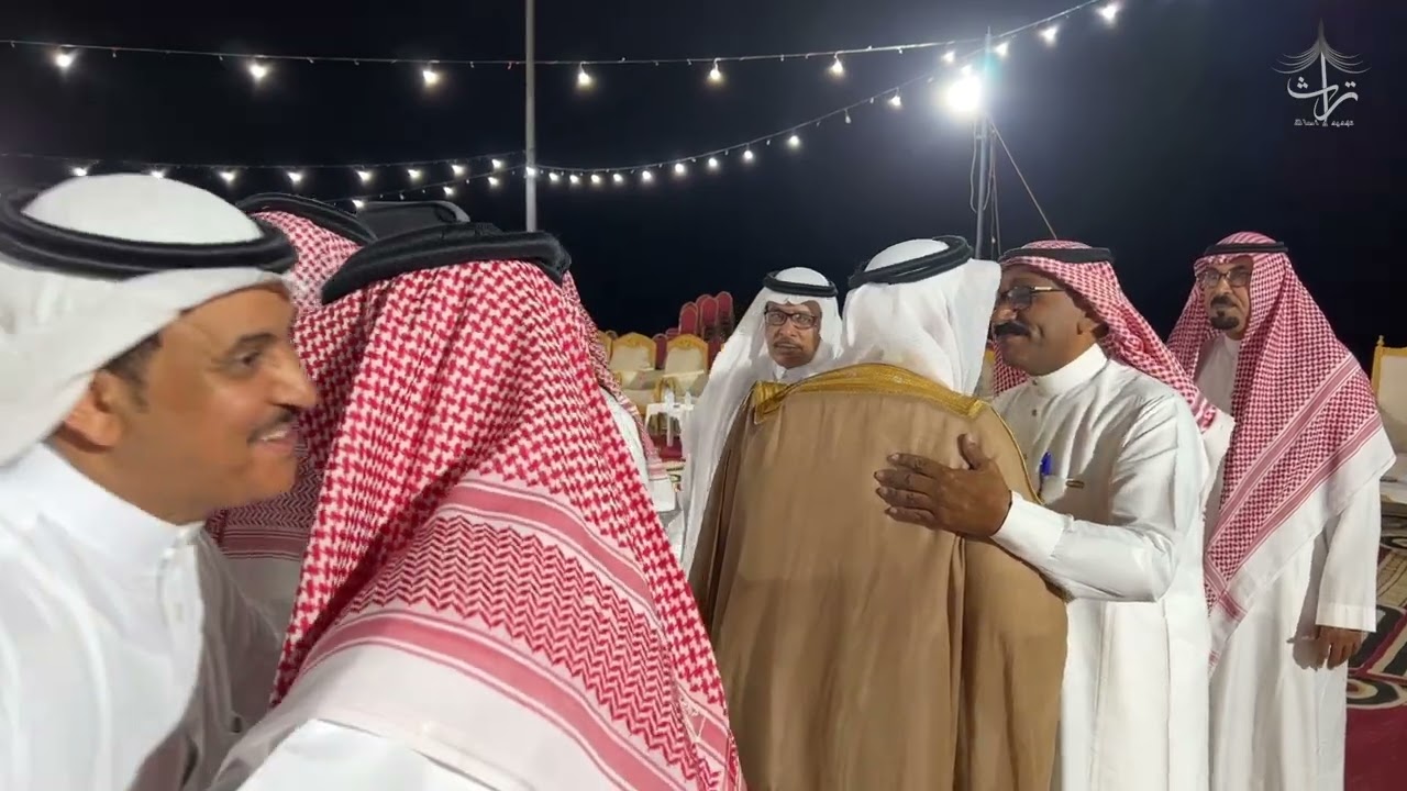 الاستقبال في حفل تكريم الشيخ محمد جابر الاحمري لابناء القبيلة المتميزين