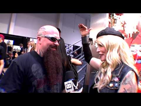 Kerry King at the DEAN guitars booth NAMM 2009