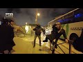 מאבטח מחטיף מכות איומות למפגינים מאבטח מחטיף מכות איומות למפגינים