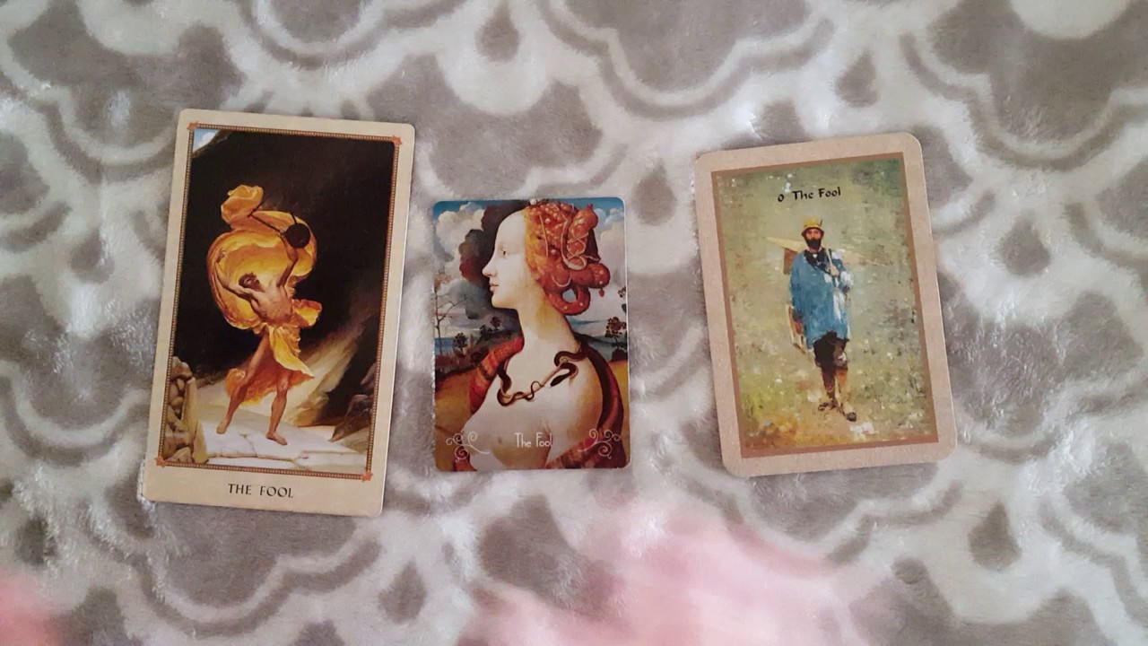 Timeless Tarot, Peintures Du Monde Tarot, and Tarot of Delphi