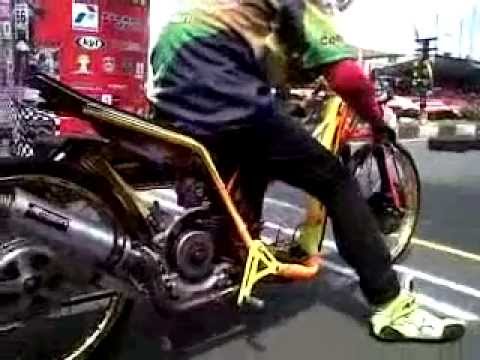 Top motor drag vario