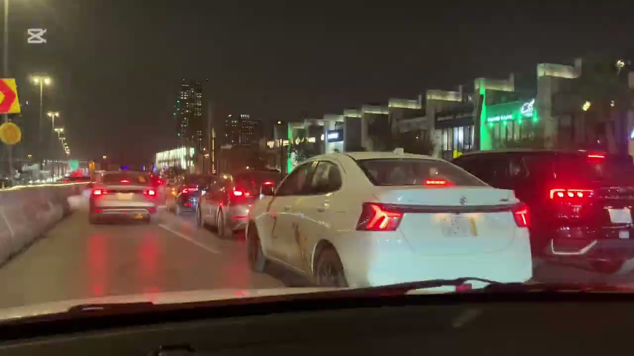 Saudi traffic Riyadh driving 