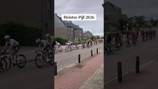 Wielrenners Heister Pijl rijden door Olen #koers #wielrennen